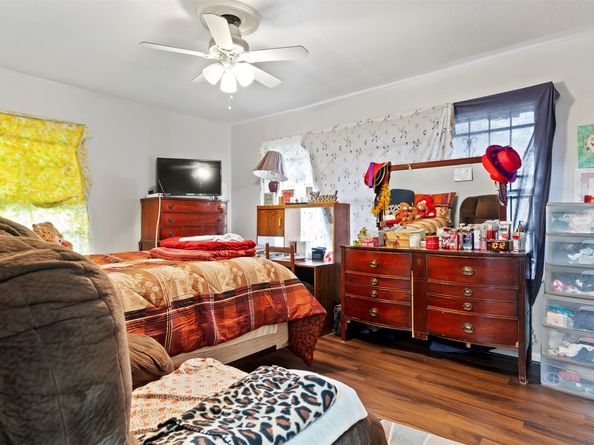 5622 Beldart Street, Houston TX 77033