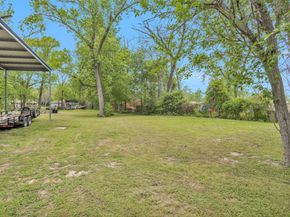 1725 Strawn Road, Houston TX 77039
