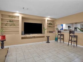 1725 Strawn Road, Houston TX 77039