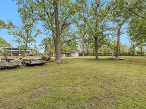 1725 Strawn Road, Houston TX 77039