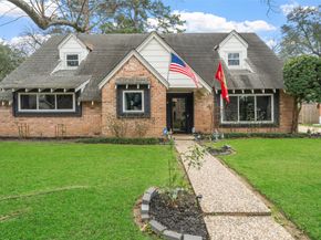 5923 Old Lodge Drive, Houston TX 77066