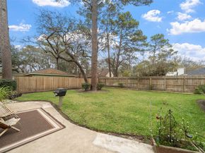 5923 Old Lodge Drive, Houston TX 77066