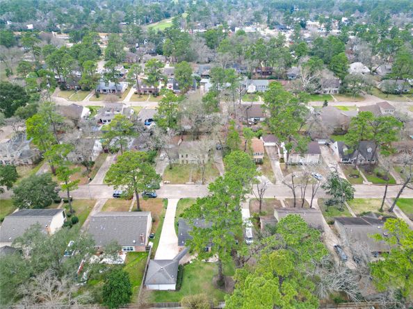 5923 Old Lodge Drive, Houston TX 77066