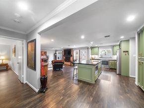 5923 Old Lodge Drive, Houston TX 77066