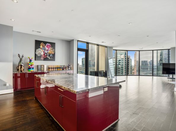 1409 Post Oak Boulevard 1804, Houston TX 77056