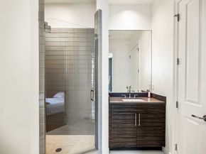 1409 Post Oak Boulevard 1804, Houston TX 77056