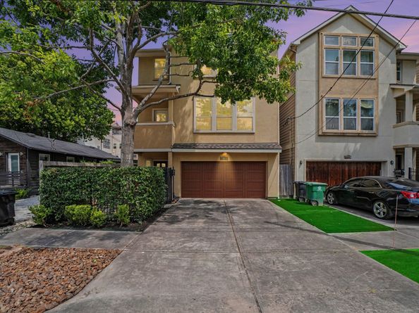 5806 Larkin Street, Houston TX 77007