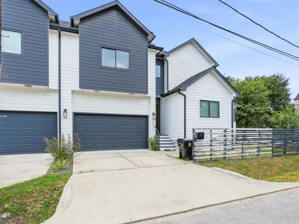 3034 Wayne Street AB, Houston TX 77026