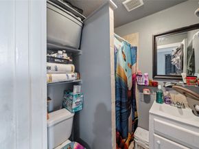 7938 Kerr Street 6, Houston TX 77029