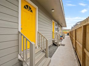 7938 Kerr Street 6, Houston TX 77029
