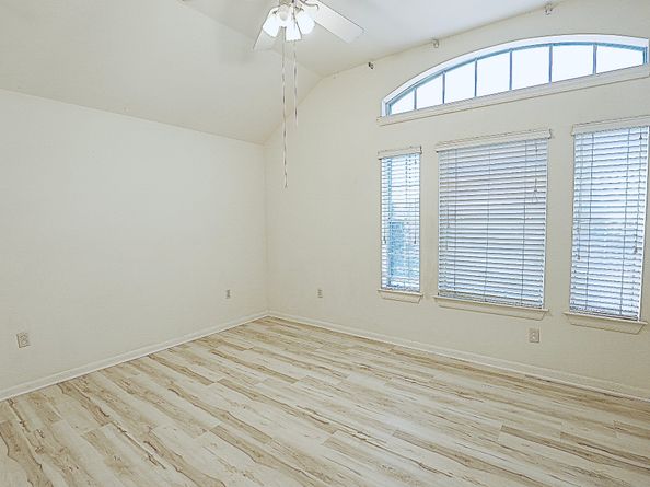 14914 W Bend Drive, Houston TX 77082