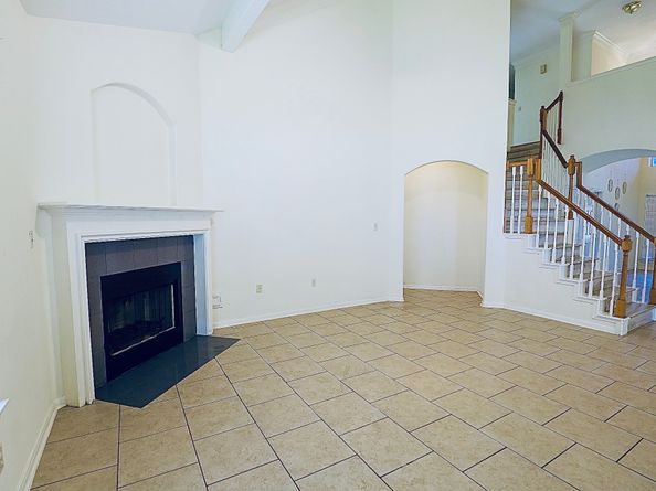14914 W Bend Drive, Houston TX 77082