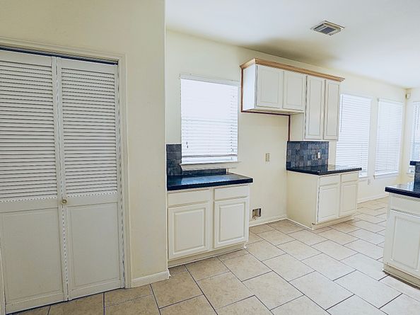 14914 W Bend Drive, Houston TX 77082