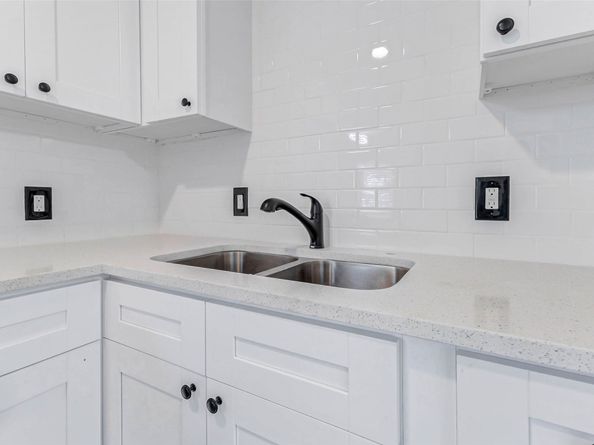 3414 Le Badie Street, Houston TX 77026