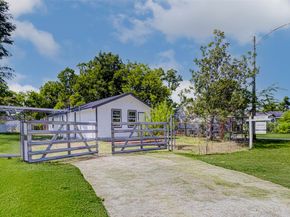 3414 Le Badie Street, Houston TX 77026