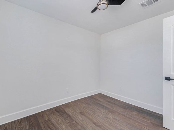 3414 Le Badie Street, Houston TX 77026