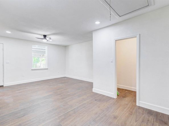 3414 Le Badie Street, Houston TX 77026