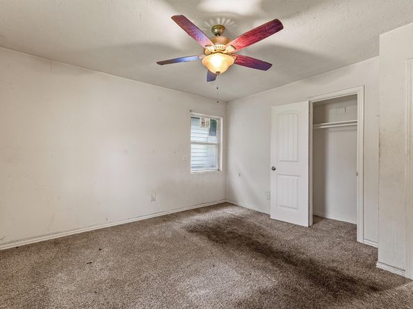 2709 Davis Street, Houston TX 77026