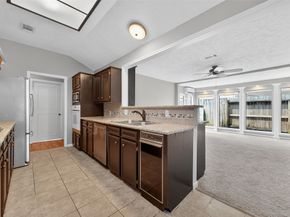 291 Wood Loop Street, Houston TX 77015