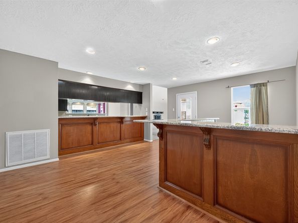 291 Wood Loop Street, Houston TX 77015