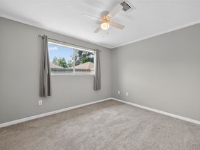 291 Wood Loop Street, Houston TX 77015