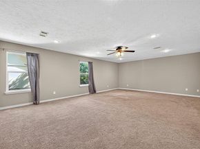 291 Wood Loop Street, Houston TX 77015