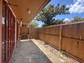 10555 Turtlewood Court 102, Houston TX 77072
