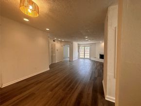 10555 Turtlewood Court 102, Houston TX 77072