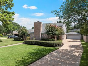 7606 Virginia Water Lane, Houston TX 77095