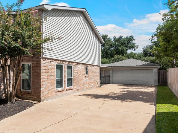 7606 Virginia Water Lane, Houston TX 77095