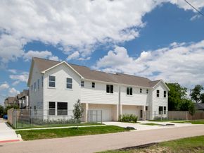 1806 Yates Street, Houston TX 77020