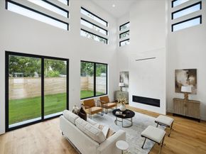 6510 Sivley Street, Houston TX 77055
