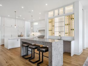6510 Sivley Street, Houston TX 77055