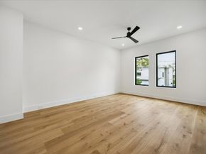 6510 Sivley Street, Houston TX 77055