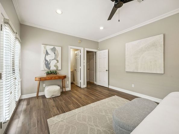 1948 Welch Street, Houston TX 77019