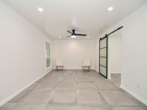 1034 W Donovan Street W, Houston TX 77091