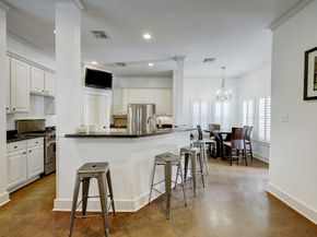 919 W 23rd Street, Houston TX 77008