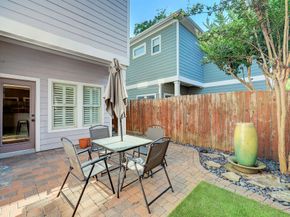 919 W 23rd Street, Houston TX 77008