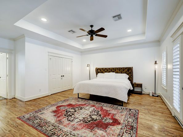 919 W 23rd Street, Houston TX 77008