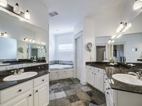 919 W 23rd Street, Houston TX 77008