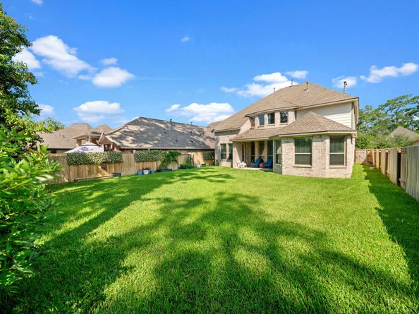 131 Wake Valley Court, Conroe TX 77304