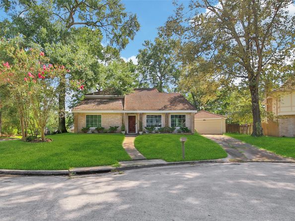 3539 Glenwood Springs Court, Houston TX 77345