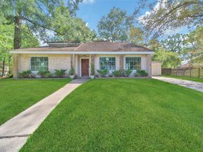3539 Glenwood Springs Court, Houston TX 77345