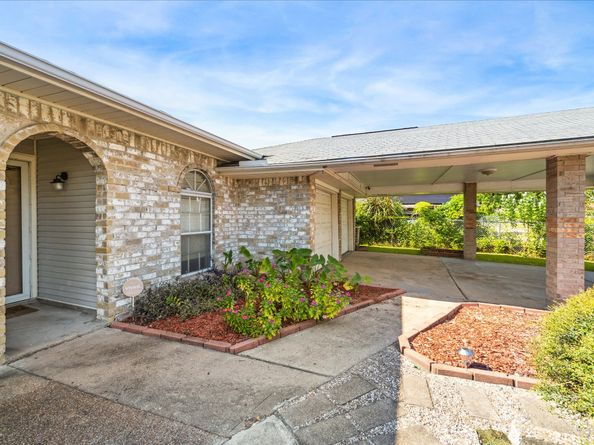 12803 Reality Road, Houston TX 77039