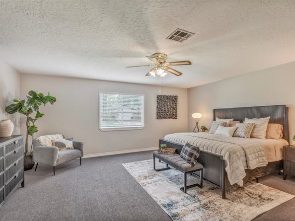 3747 Clear Falls Drive, Kingwood TX 77339