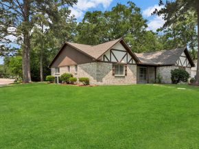 3747 Clear Falls Drive, Kingwood TX 77339