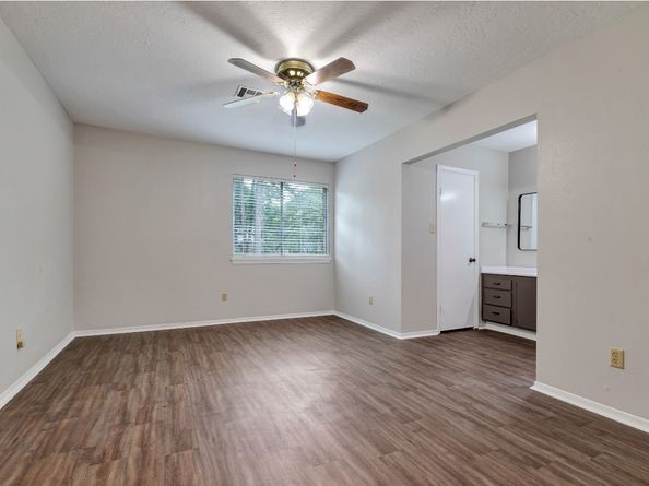3747 Clear Falls Drive, Kingwood TX 77339
