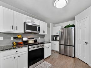 10518 Tenleyton Lane, Houston TX 77075