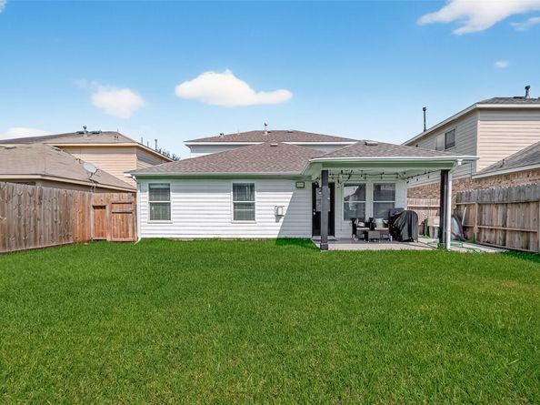 10518 Tenleyton Lane, Houston TX 77075