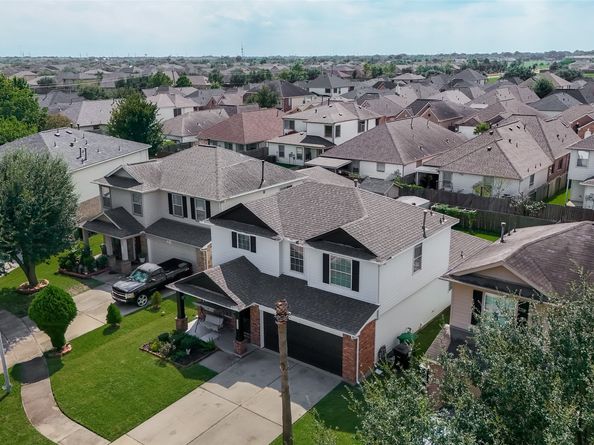 10518 Tenleyton Lane, Houston TX 77075